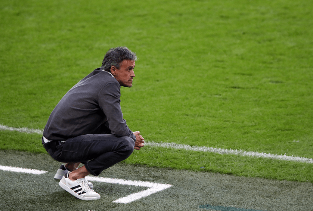 九游手游下载风云突变!葡萄牙体育今晚遗憾出局,足总杯版图或变,悬念犹存,更衣室氛围转暖的简单介绍